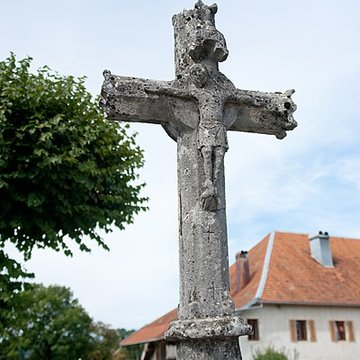 Croix de la chapelle