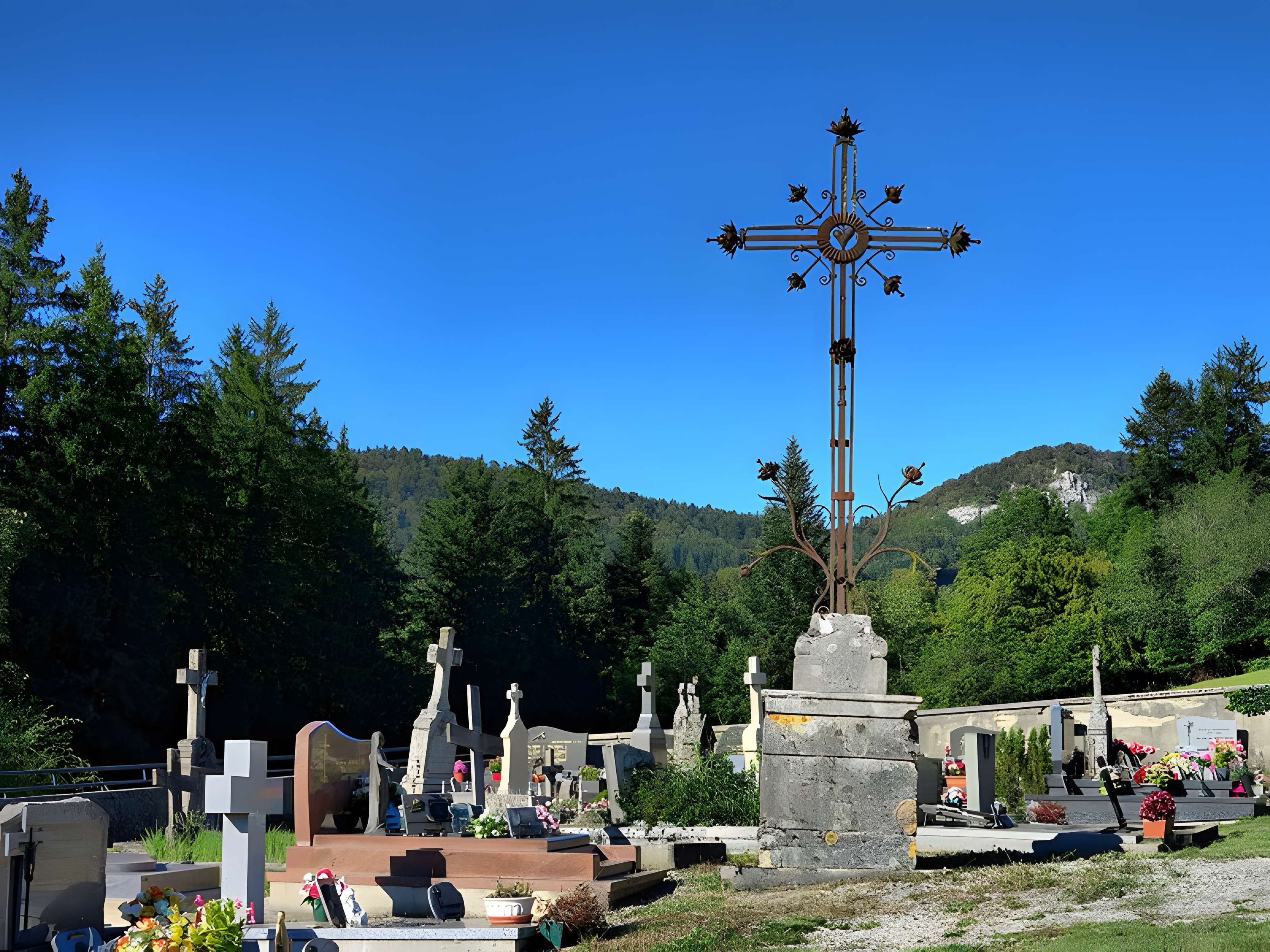 Croix de cimetière