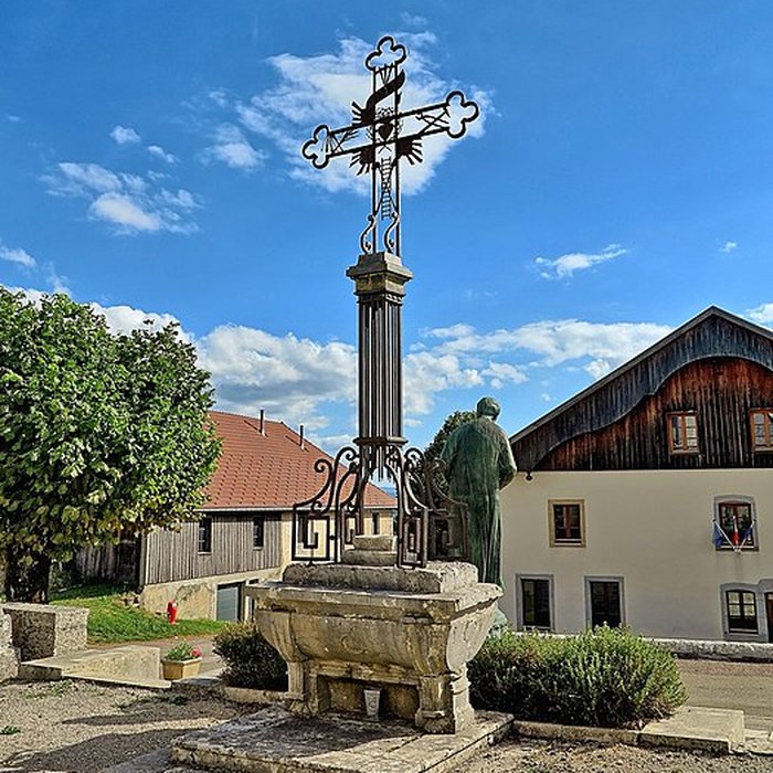 Photo de Croix en fer forgé
