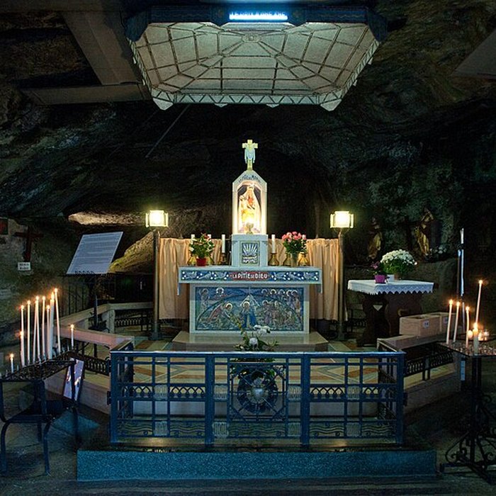 Photo de Grotte-chapelle de Remonot