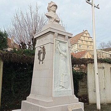 Monument aux morts