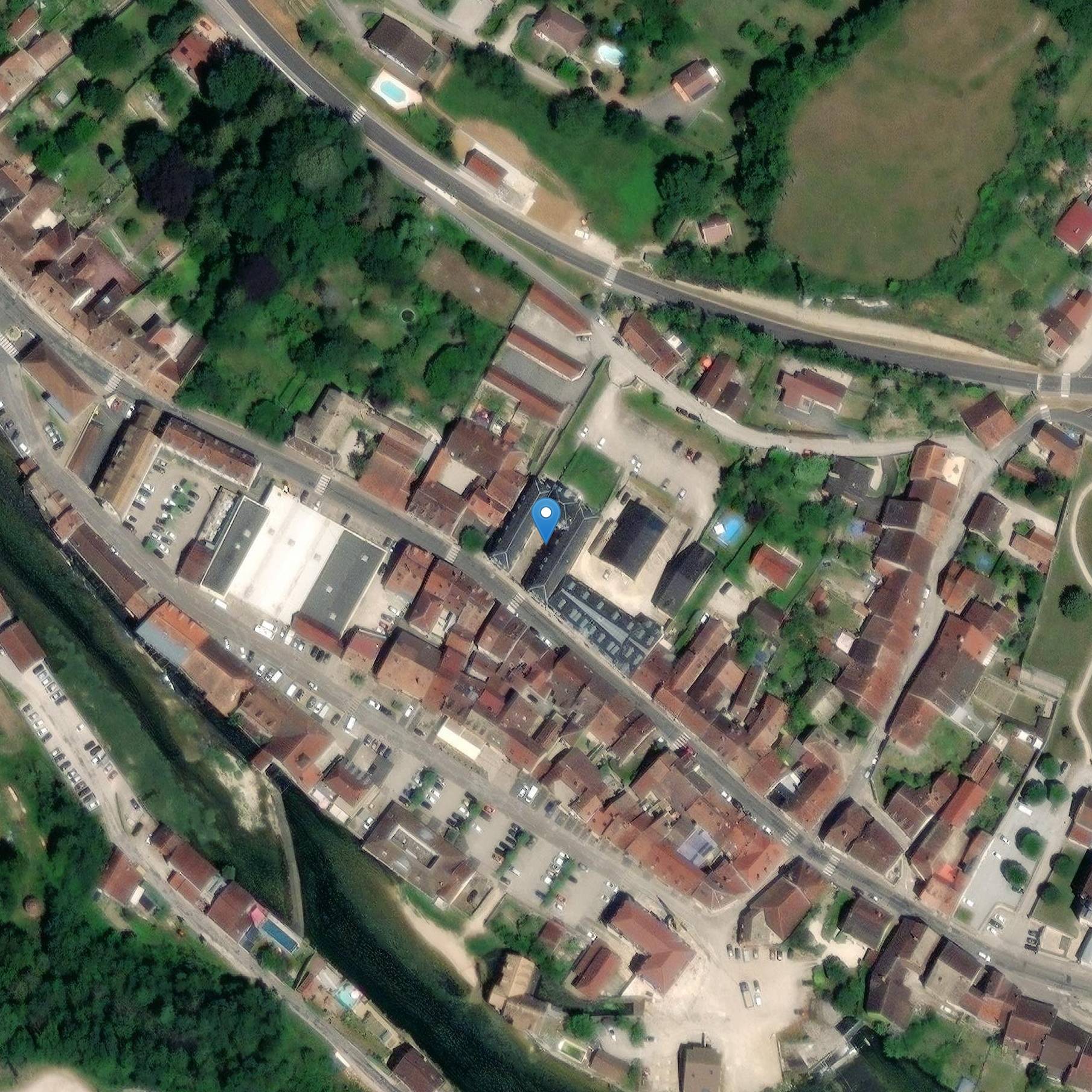 Photo de 蒸留所 Cusenier