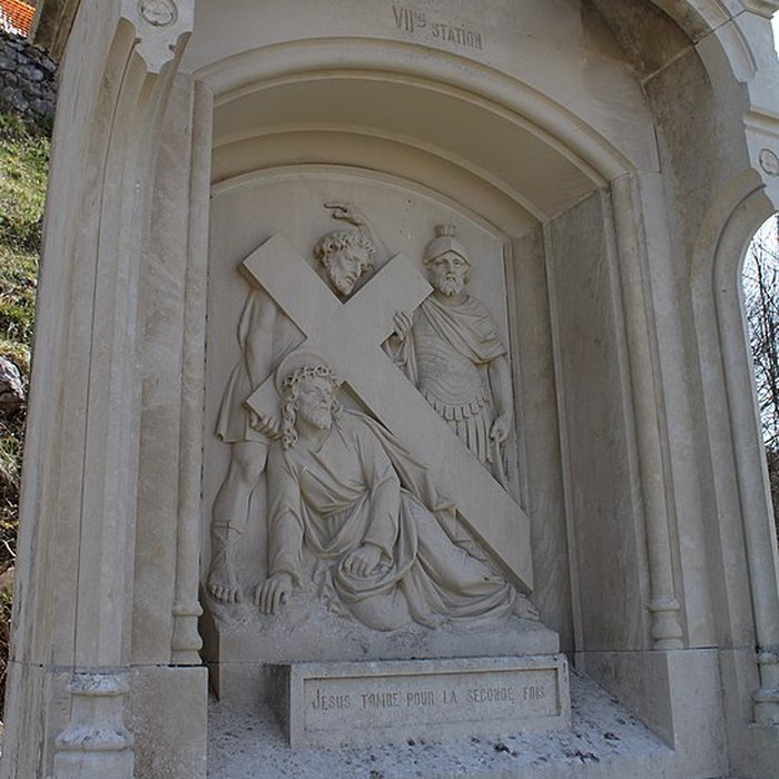 Photo de Mont-calvaire de Sombacour également sur commune de Bians-les-Usiers