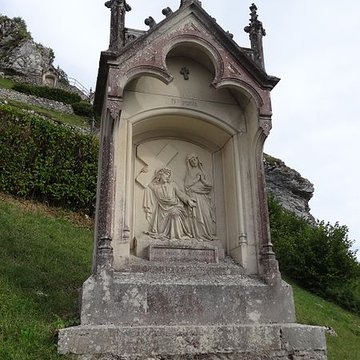 Mont-calvaire de Sombacour également sur commune de Bians-les-Usiers