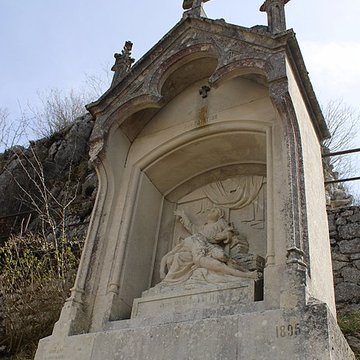 Mont-calvaire de Sombacour également sur commune de Bians-les-Usiers