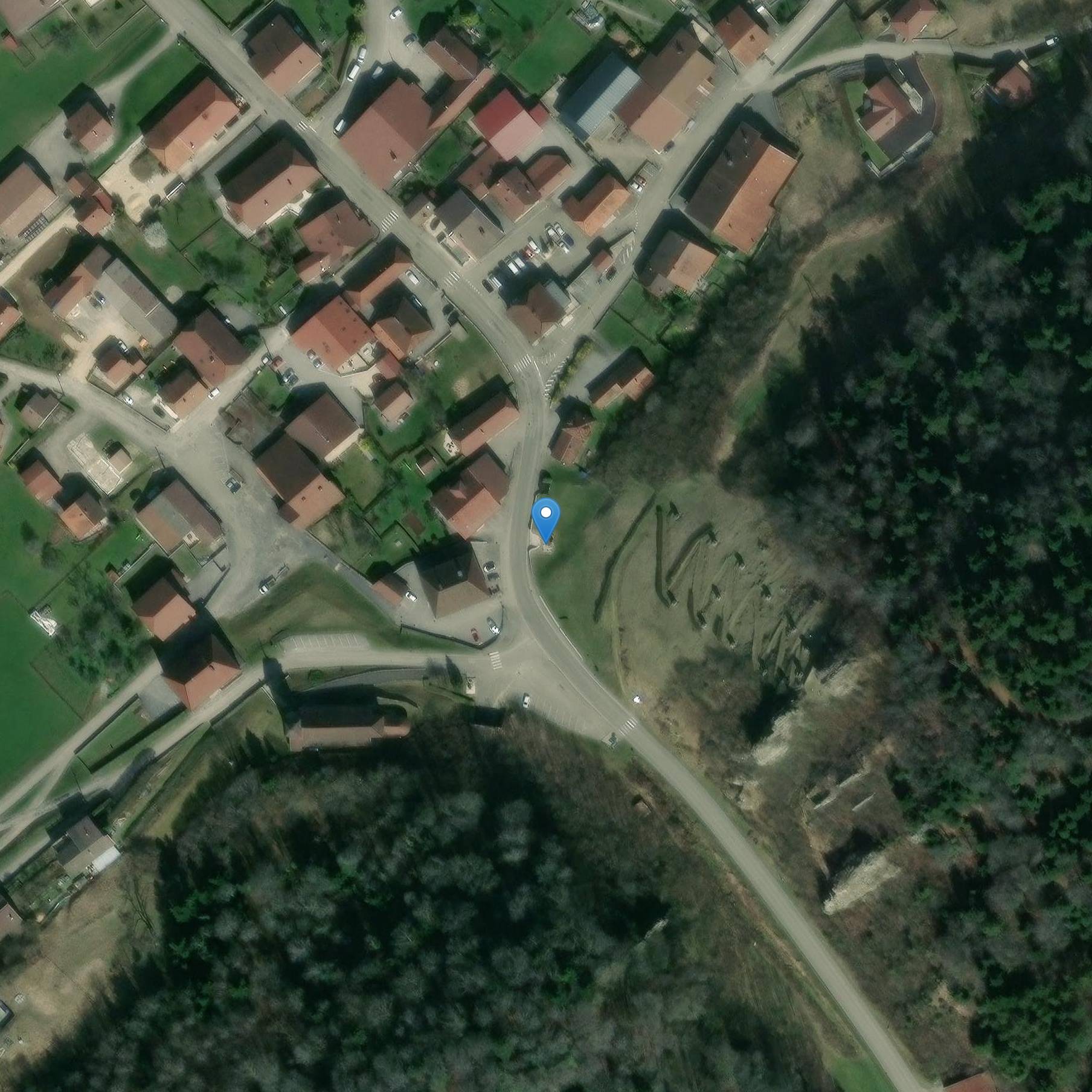 Photo de Monumento a los muertos