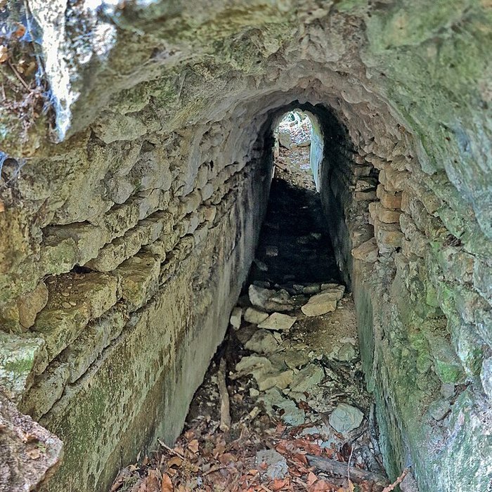 Photo de Aqueduc antique dit d’Arcier