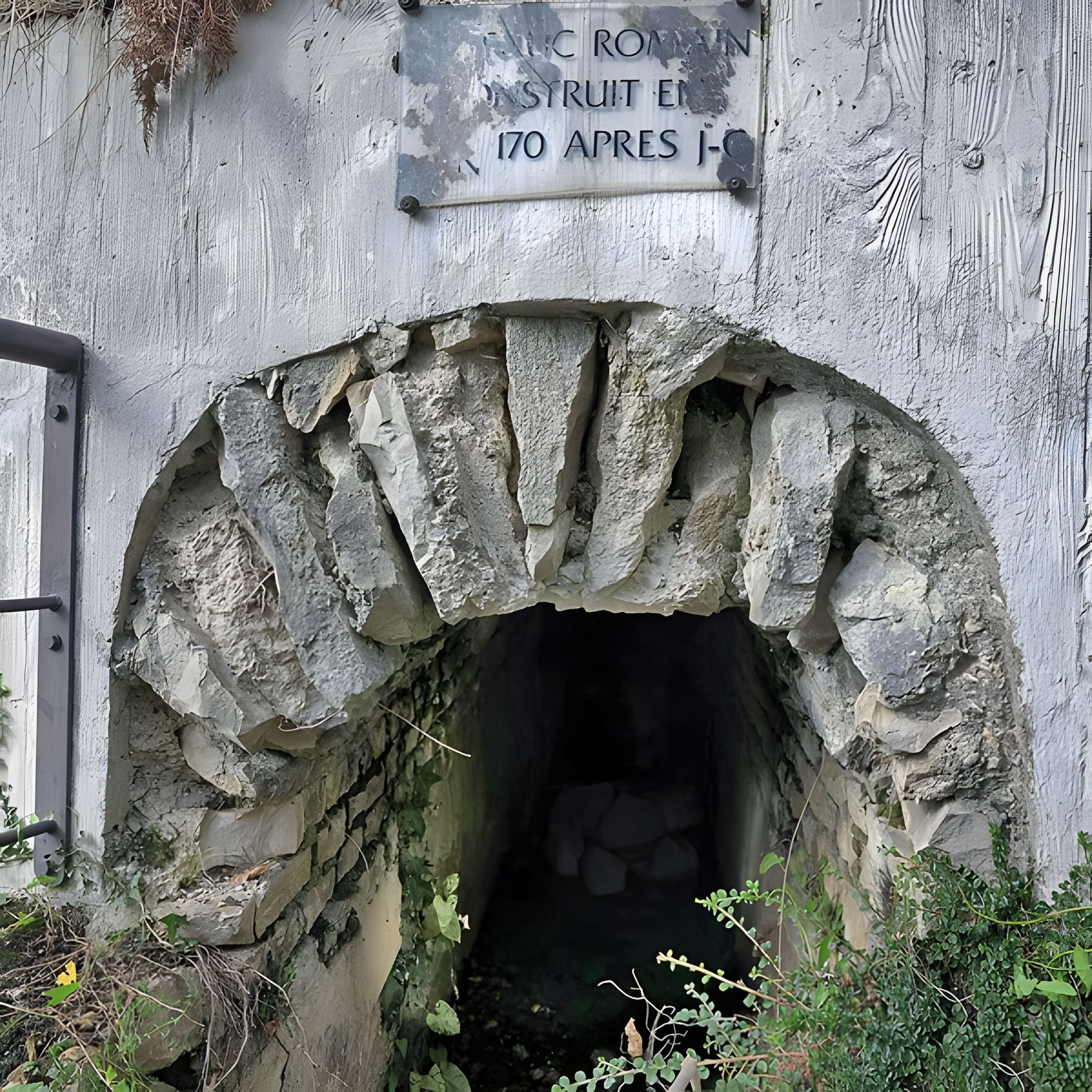 Aqueduc antique dit d’Arcier