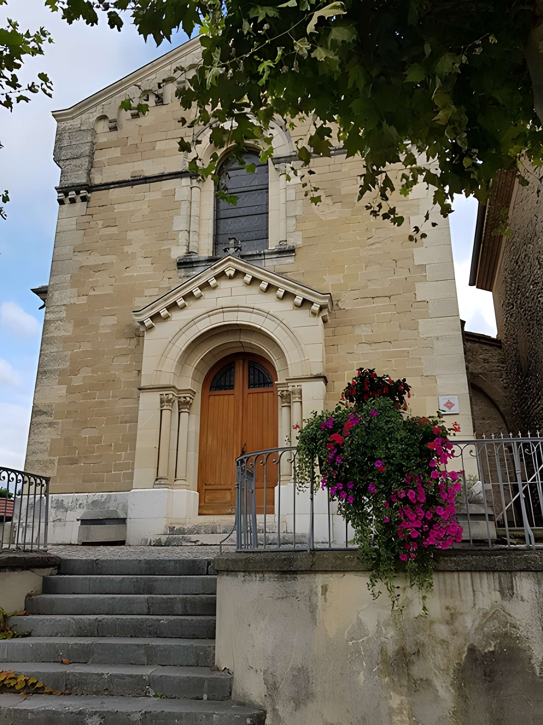 Eglise paroissiale de Jaillans