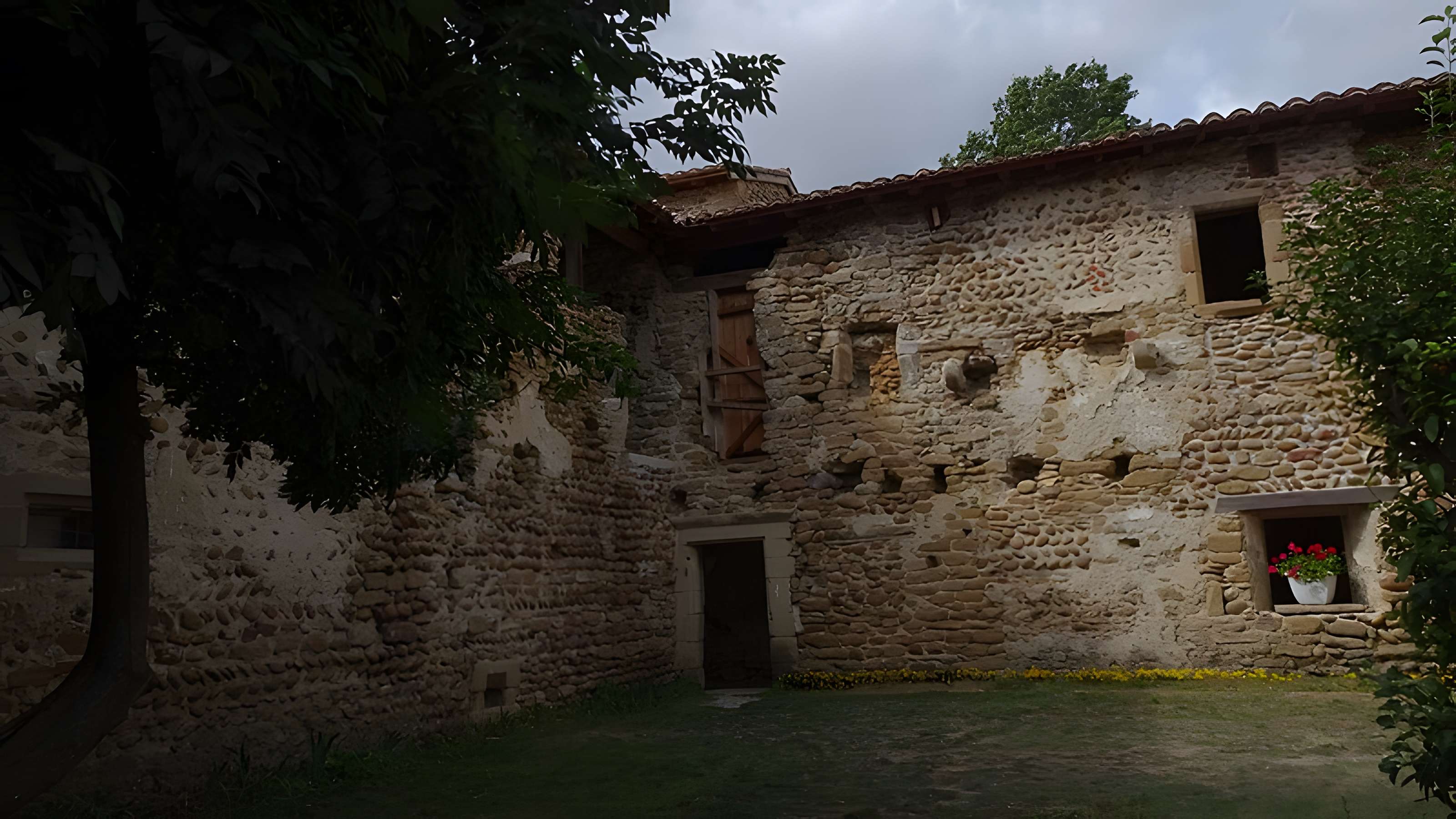 Ancien couvent franciscain dit prieuré de Charrière