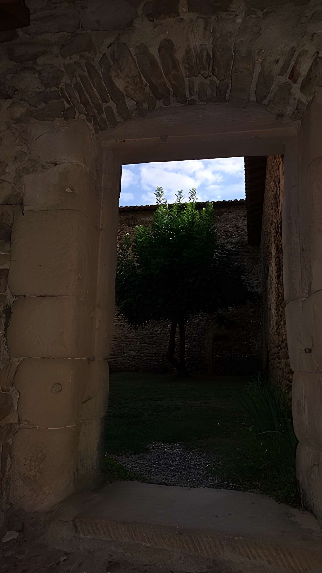 Ancien couvent franciscain dit prieuré de Charrière