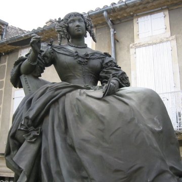 Statue de Madame de Sévigné