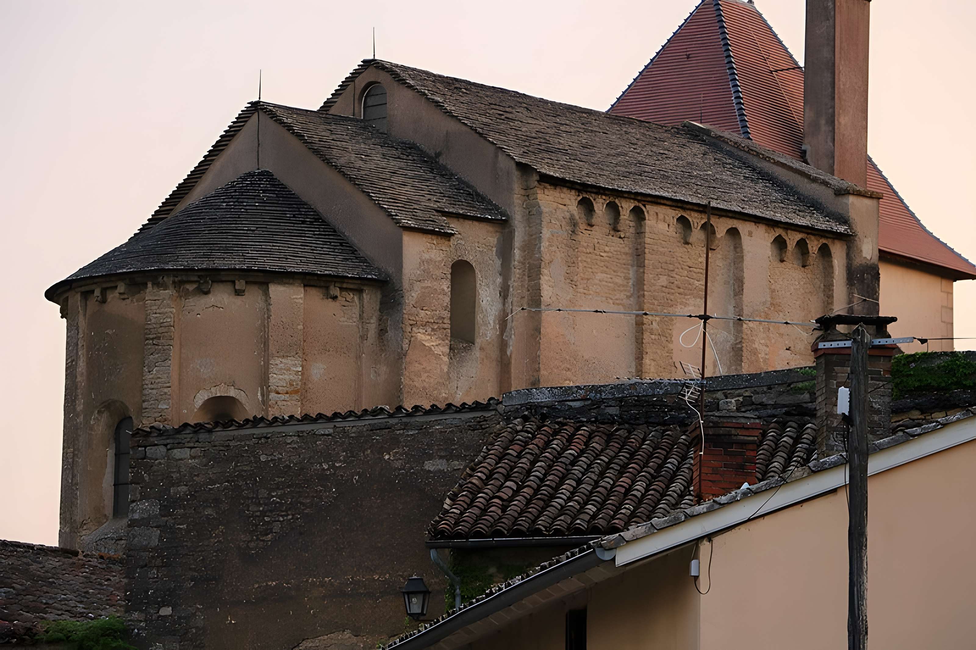 Chapelle des moines de Berzé-la-Ville
