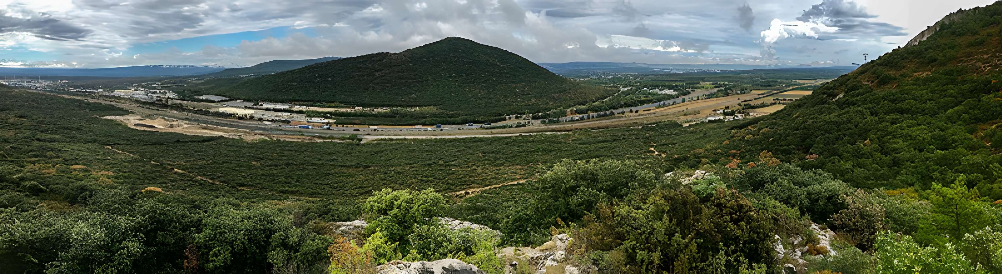 Ensemble archéologique dit de la Grotte Mandrin