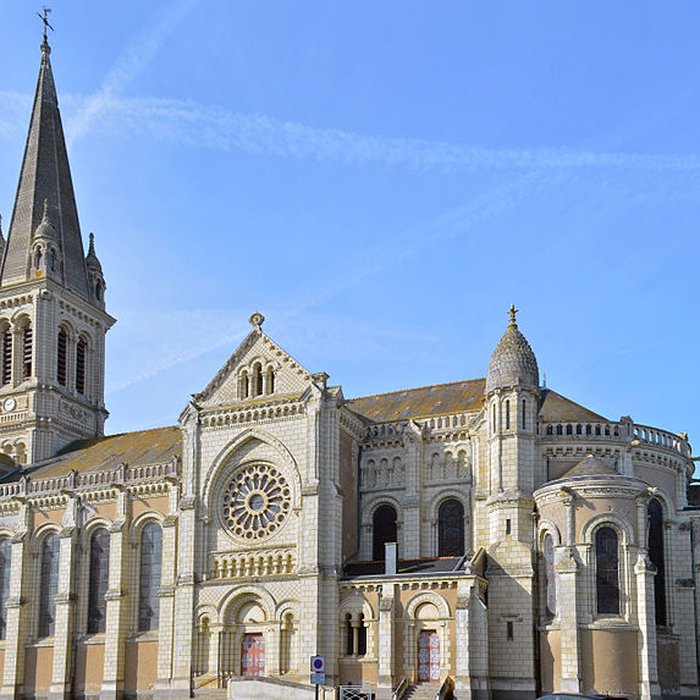 Photo de Église Notre-Dame la Neuve de Chemillé