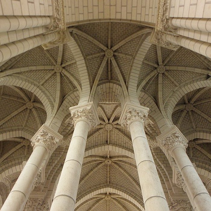 Photo de Église Notre-Dame la Neuve de Chemillé