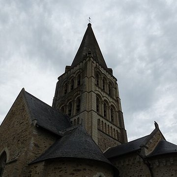 Église Notre-Dame la Neuve de Chemillé
