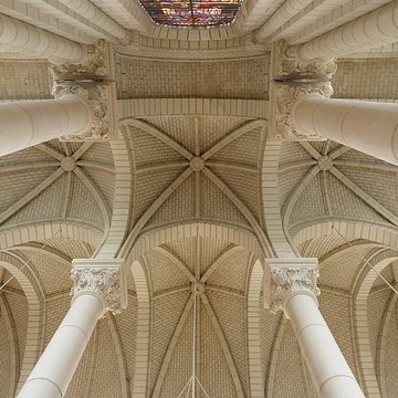 Église Notre-Dame la Neuve de Chemillé