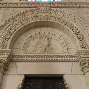 Église Notre-Dame la Neuve de Chemillé