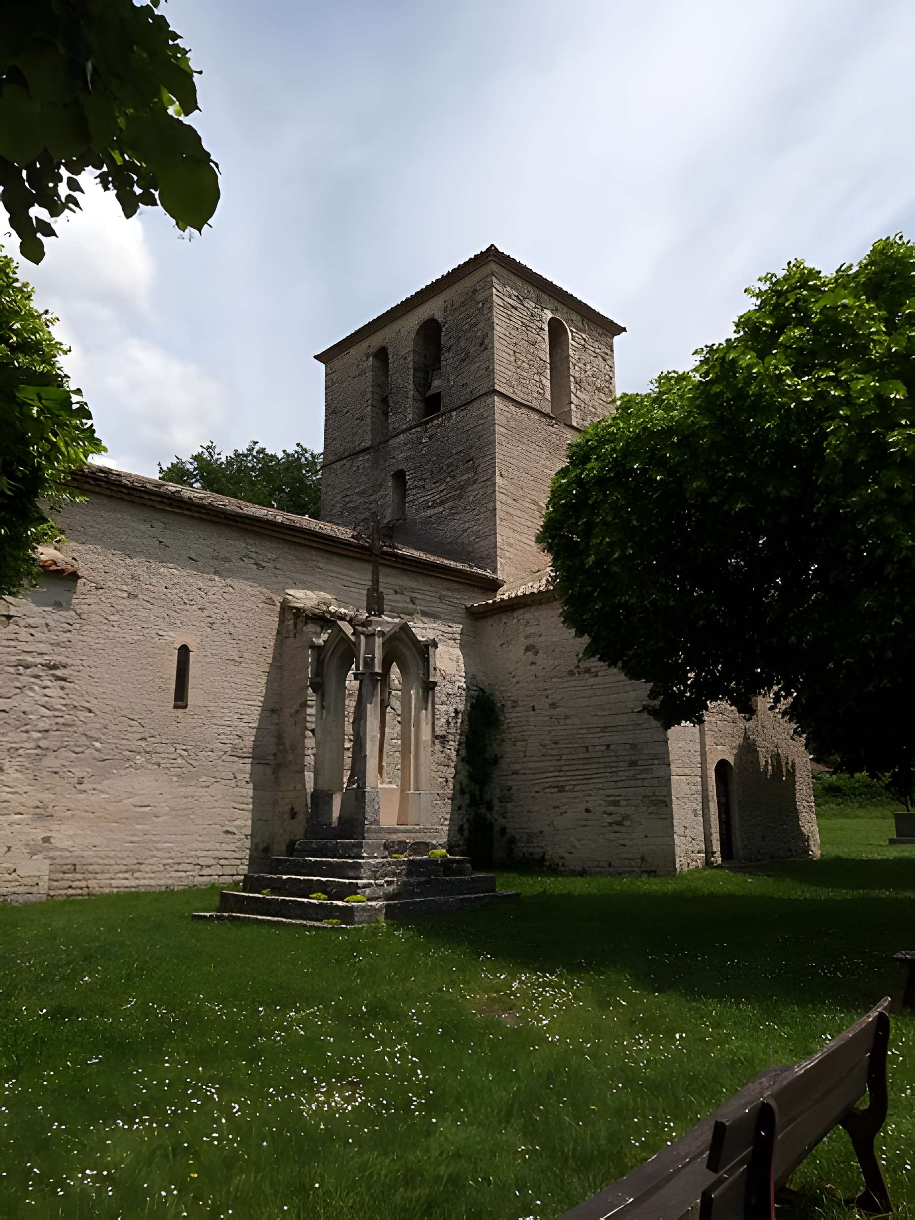 Église Notre-Dame-de-Beauvert de Sainte-Jalle