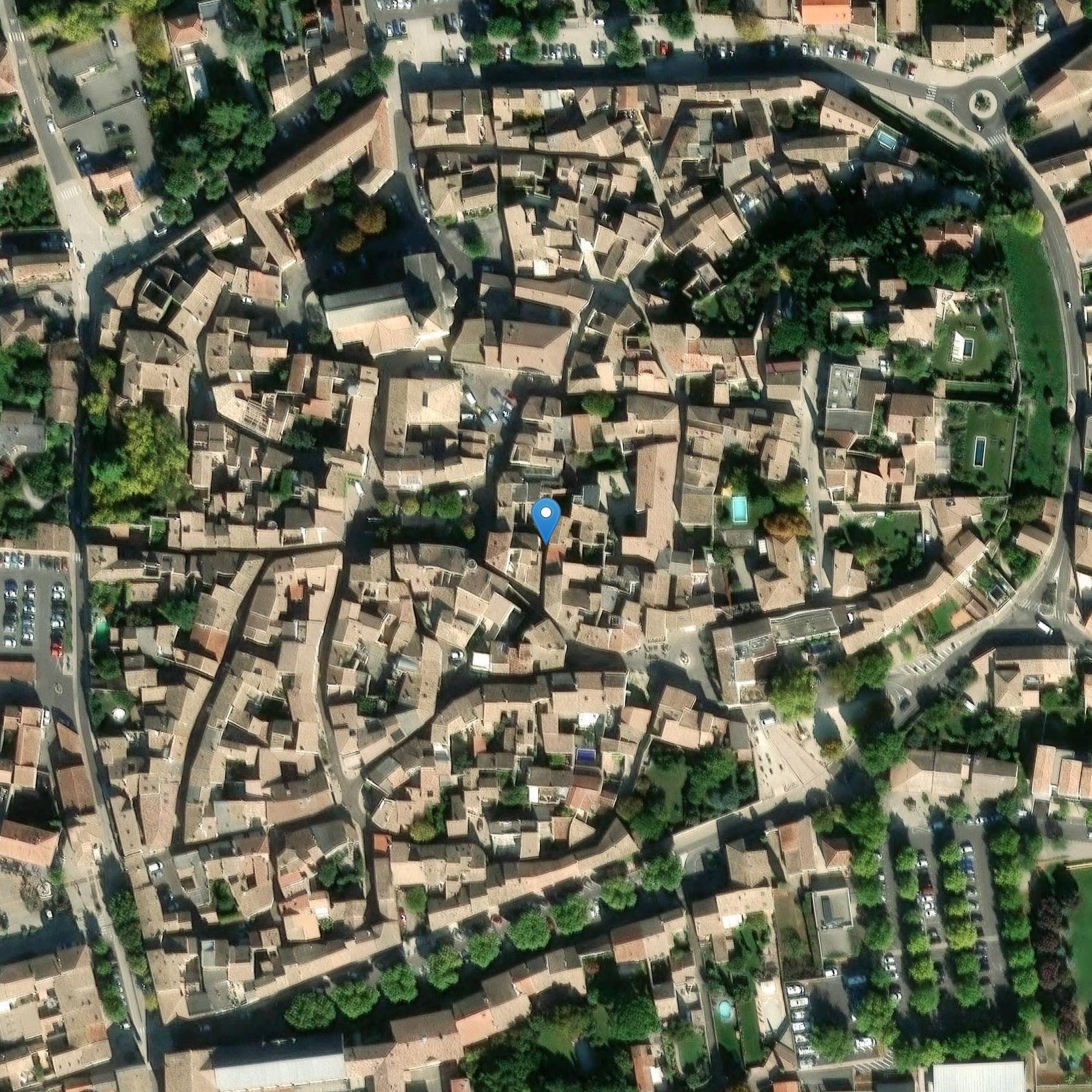 Photo de Ilot van de Joodse toren