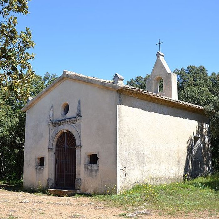 Photo de Chapelle funéraire des Seigneurs de la Baume