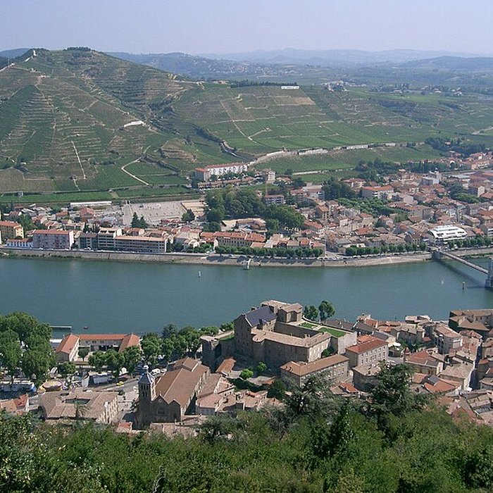 Photo de Passerelle Seguin sur le Rhône également sur commune de Tournon-sur-Rhône, dans lArdèche