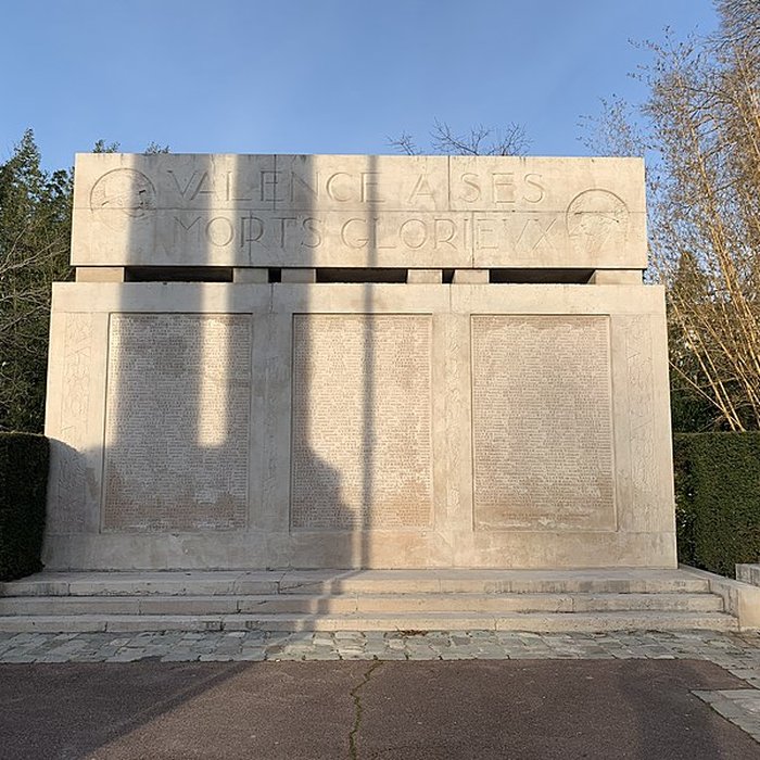 Photo de Monument aux morts