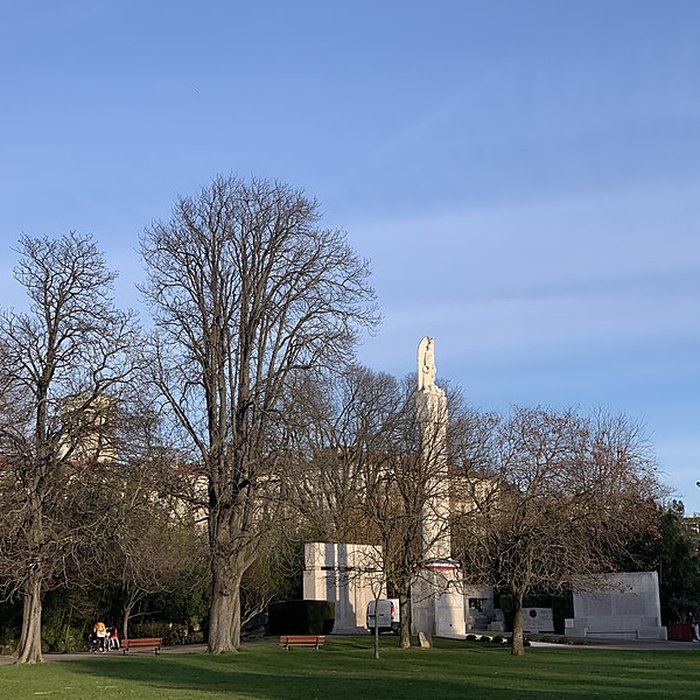 Photo de Monument aux morts