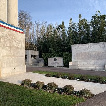 Monument aux morts