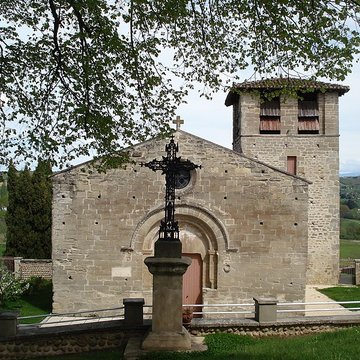 Eglise et son cimetière
