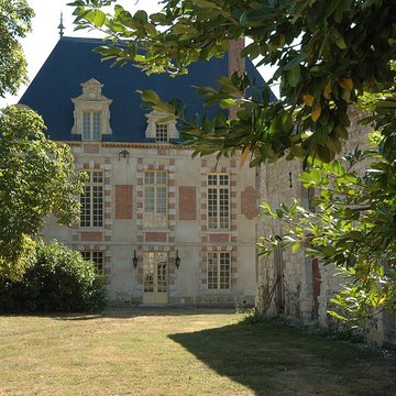 Ancienne abbaye ou château de La Croix-Saint-Leufroy