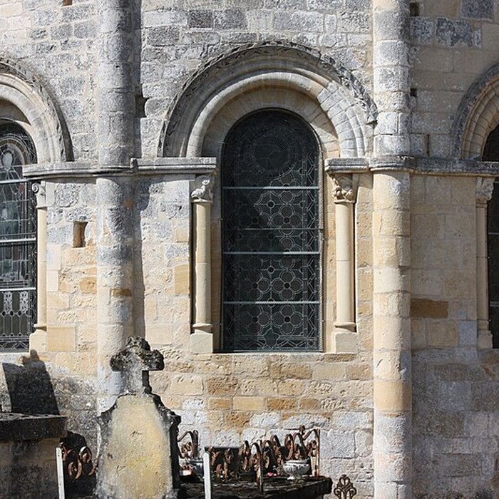 Photo de Église Notre-Dame-de-la-Nativité de Cénac-et-Saint-Julien