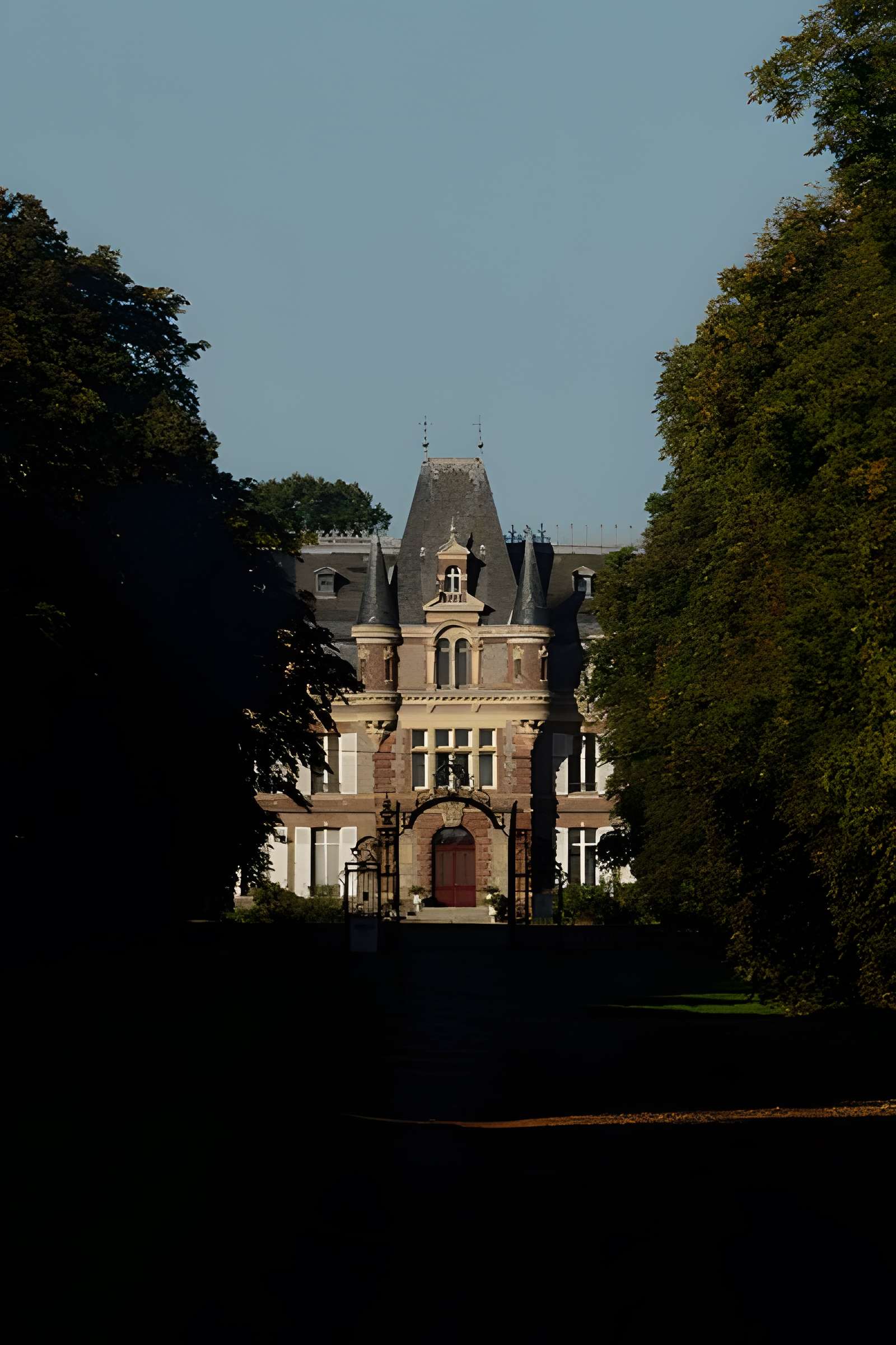 Domaine de la Chapelle (également sur commune de Neaufles-Auvergny)