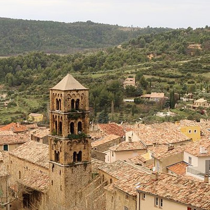 Photo de Église Notre-Dame-de-lAssomption de Moustiers-Sainte-Marie