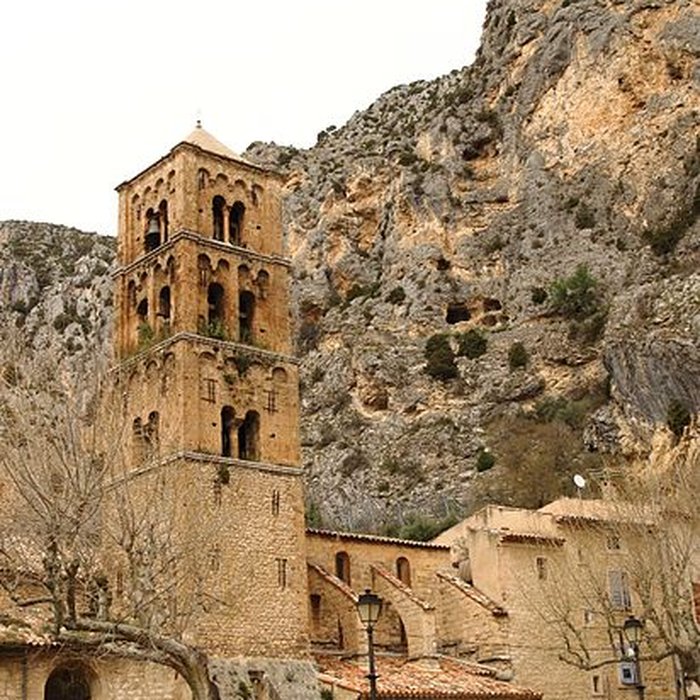 Photo de Église Notre-Dame-de-lAssomption de Moustiers-Sainte-Marie
