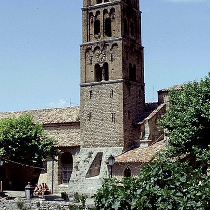 Photo de Église Notre-Dame-de-lAssomption de Moustiers-Sainte-Marie