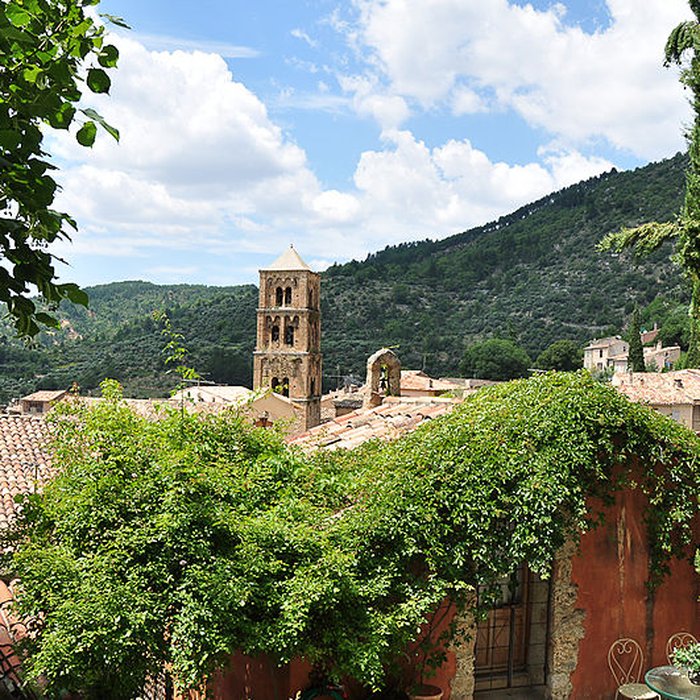 Photo de Église Notre-Dame-de-lAssomption de Moustiers-Sainte-Marie