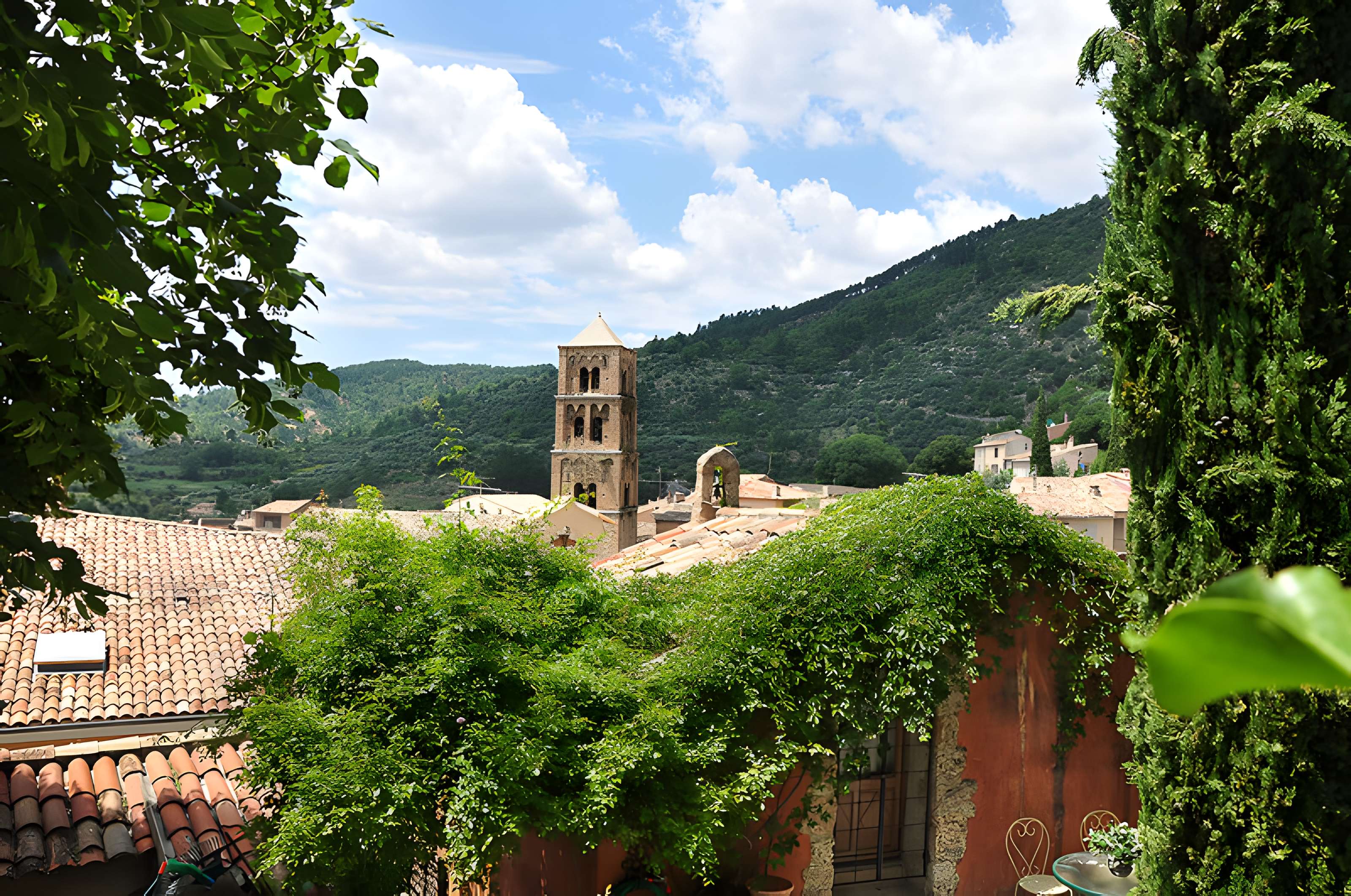Église Notre-Dame-de-l'Assomption de Moustiers-Sainte-Marie