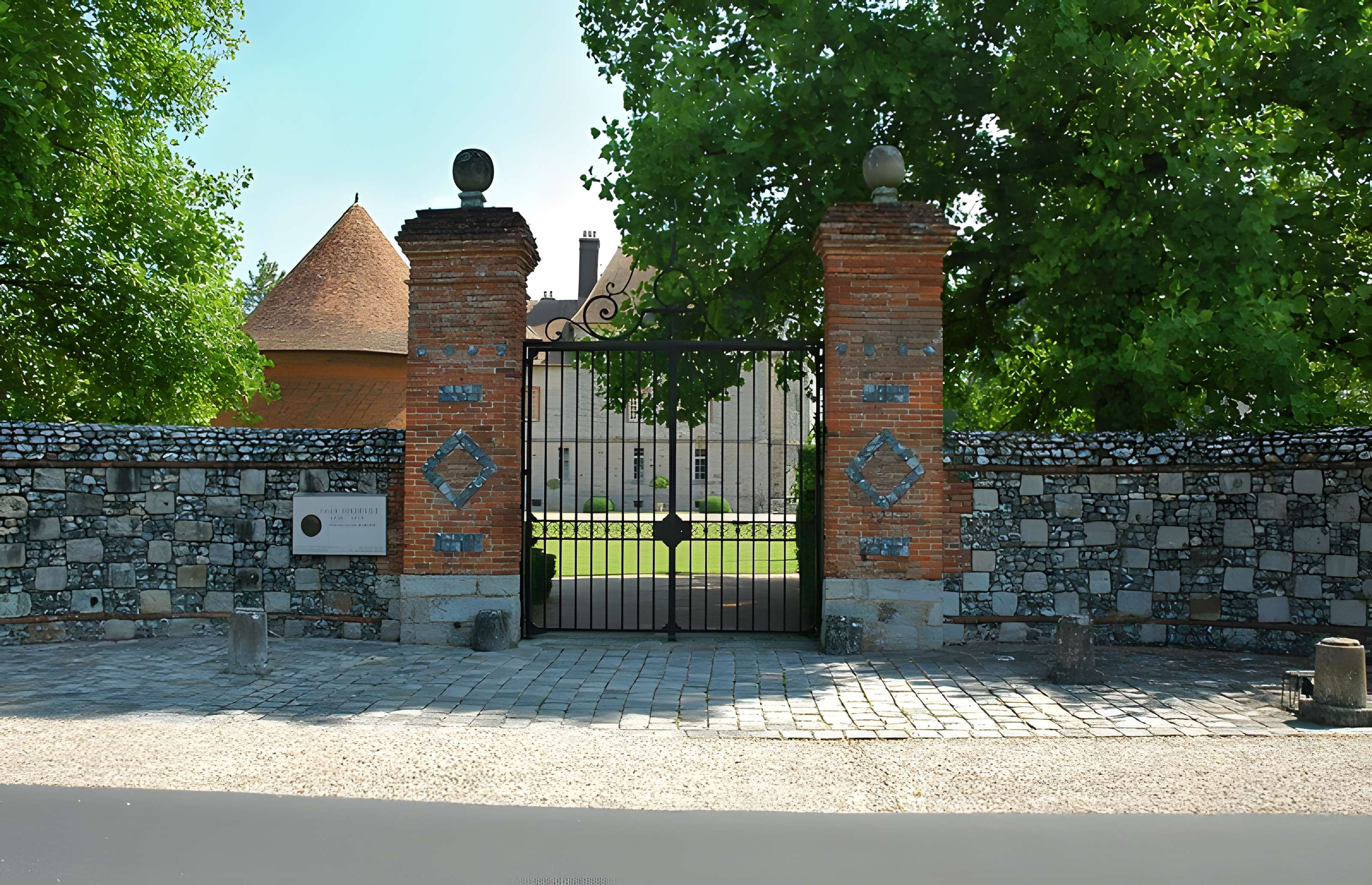 Domaine de la Forestière ou maison de Michelet, actuellement Musée Michelet