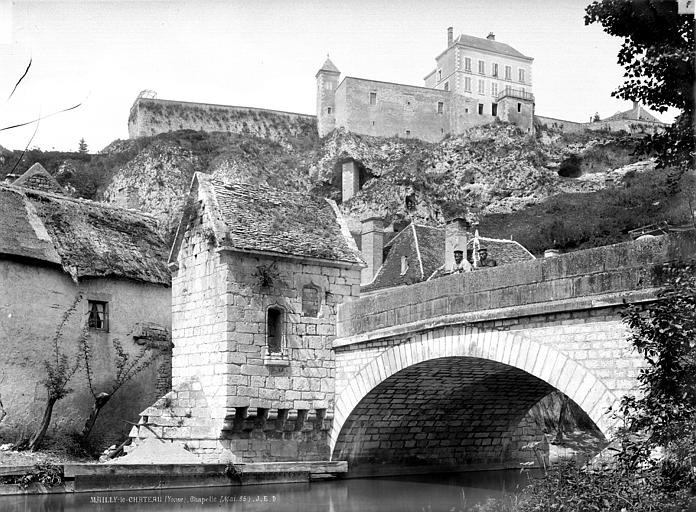 Photo de Chapelle du Bourg-d'En-Bas à Mailly-le-Château