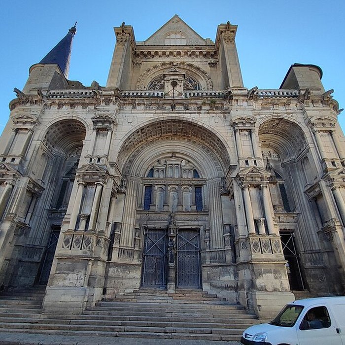 Photo de Église Notre-Dame-de-lAssomption de Villeneuve-sur-Yonne
