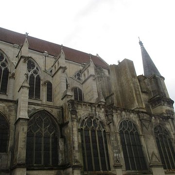 Église Notre-Dame-de-lAssomption de Villeneuve-sur-Yonne