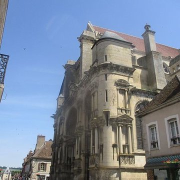 Église Notre-Dame-de-lAssomption de Villeneuve-sur-Yonne