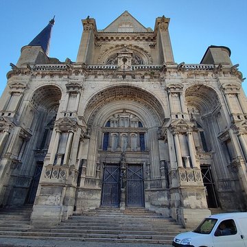 Église Notre-Dame-de-lAssomption de Villeneuve-sur-Yonne