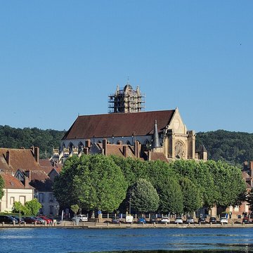 Église Notre-Dame-de-lAssomption de Villeneuve-sur-Yonne