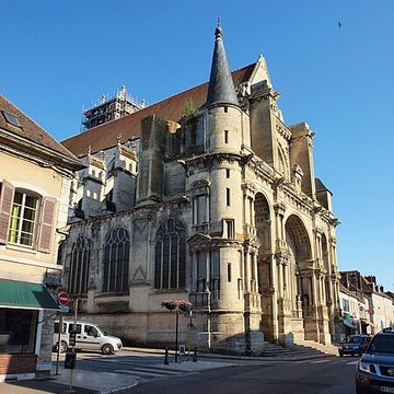 Église Notre-Dame-de-lAssomption de Villeneuve-sur-Yonne