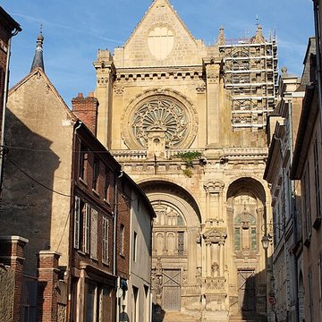 Église Notre-Dame-de-lAssomption de Villeneuve-sur-Yonne
