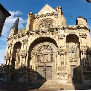 Église Notre-Dame-de-lAssomption de Villeneuve-sur-Yonne
