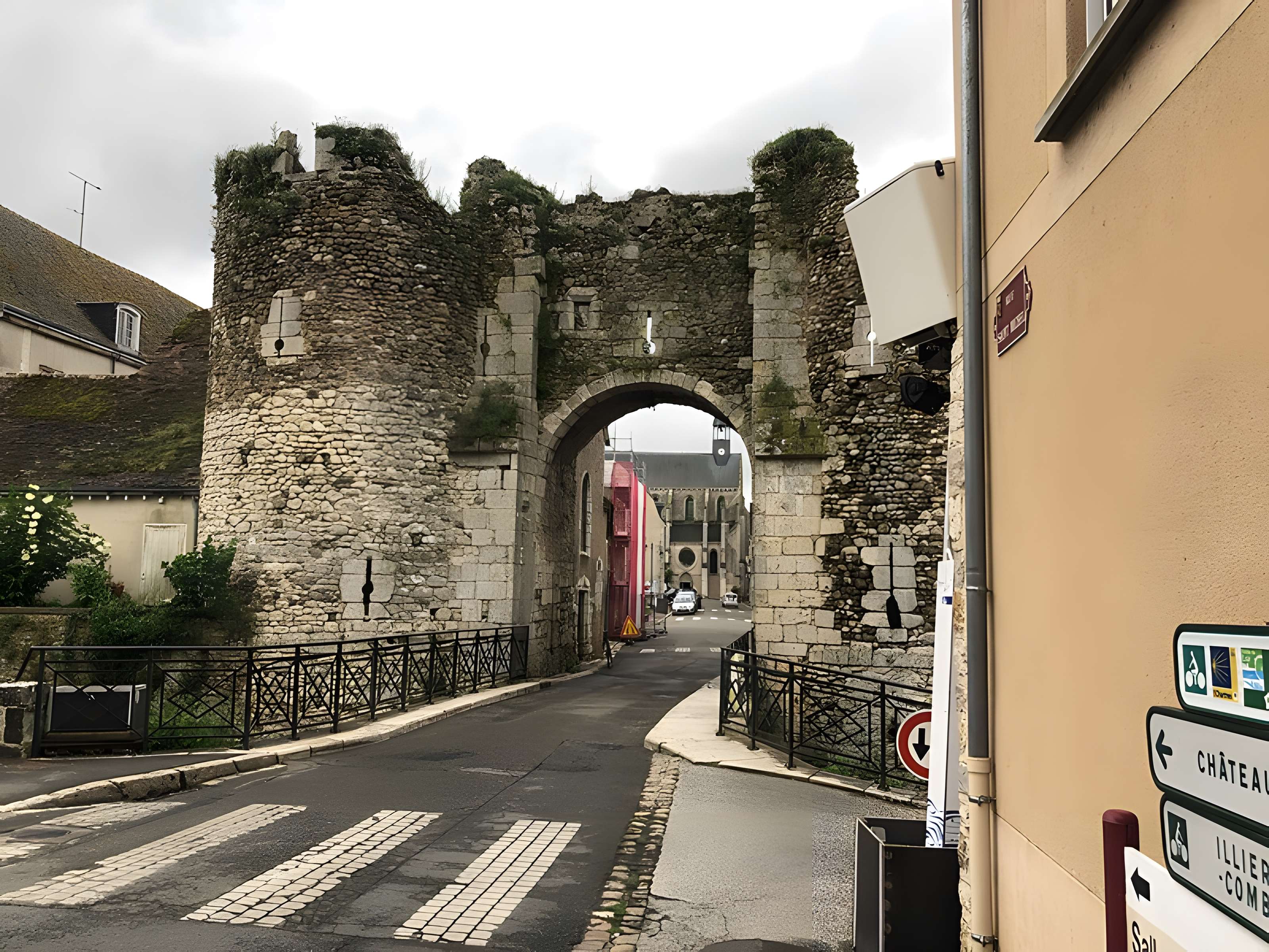 Vestiges de fortifications